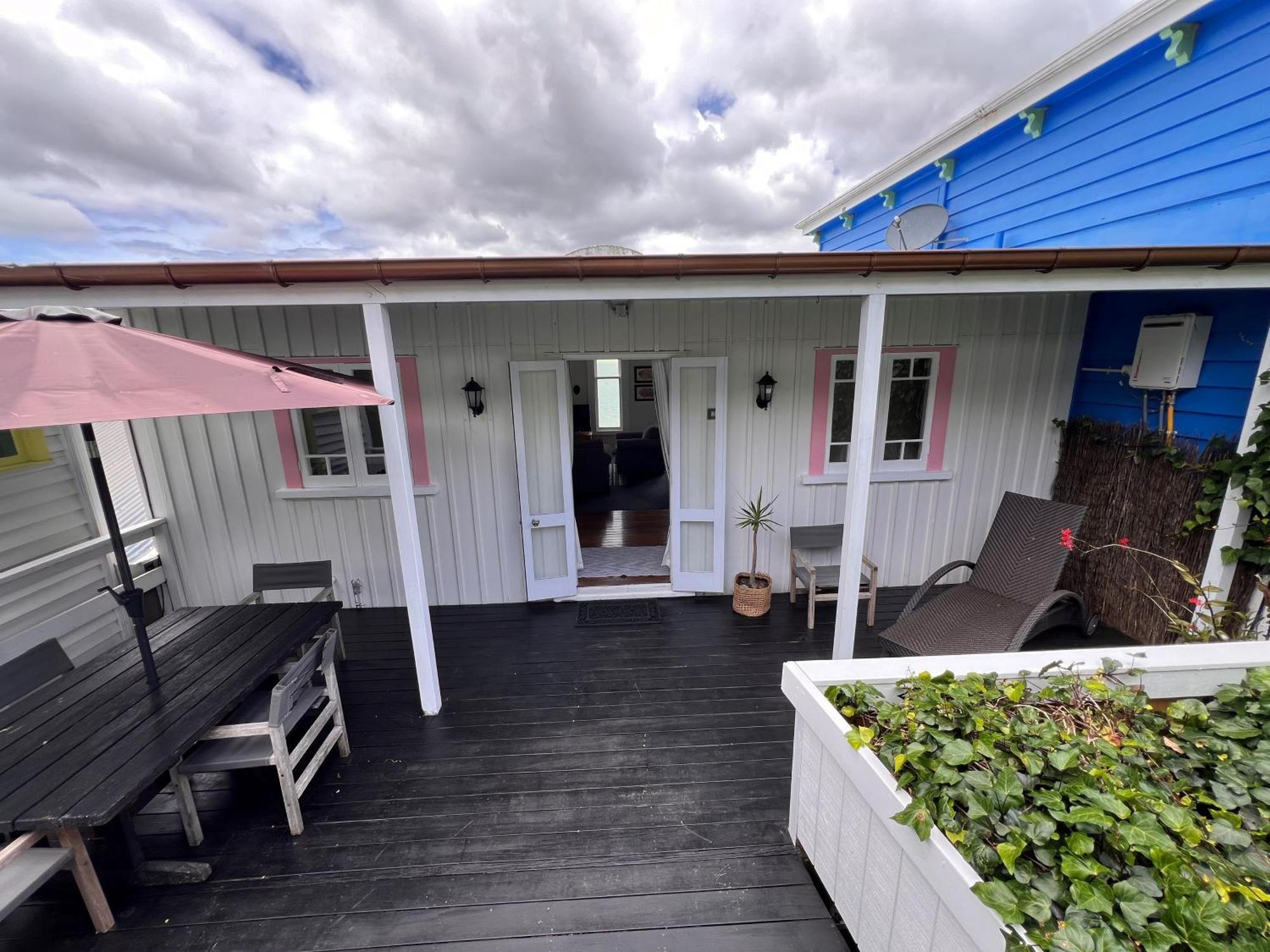 Mangonui Waterfront Apartments Exterior photo